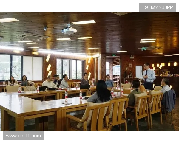 法甲语言多样性研究，球员交流方式融合